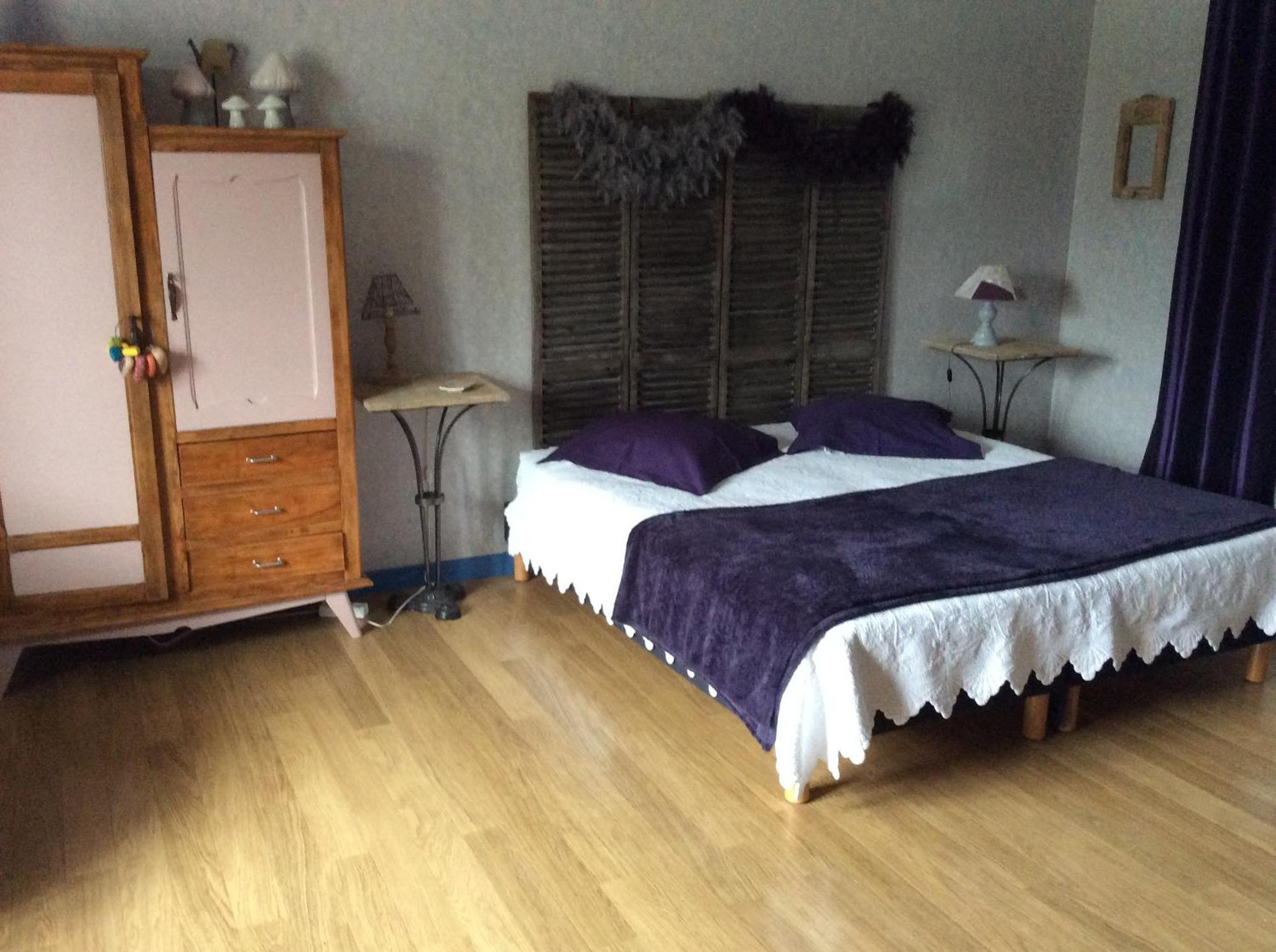 Le Relais Du Grand Logis Bed & Breakfast Civrieux Ruang foto