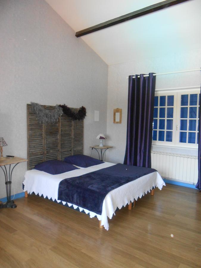 Le Relais Du Grand Logis Bed & Breakfast Civrieux Bagian luar foto